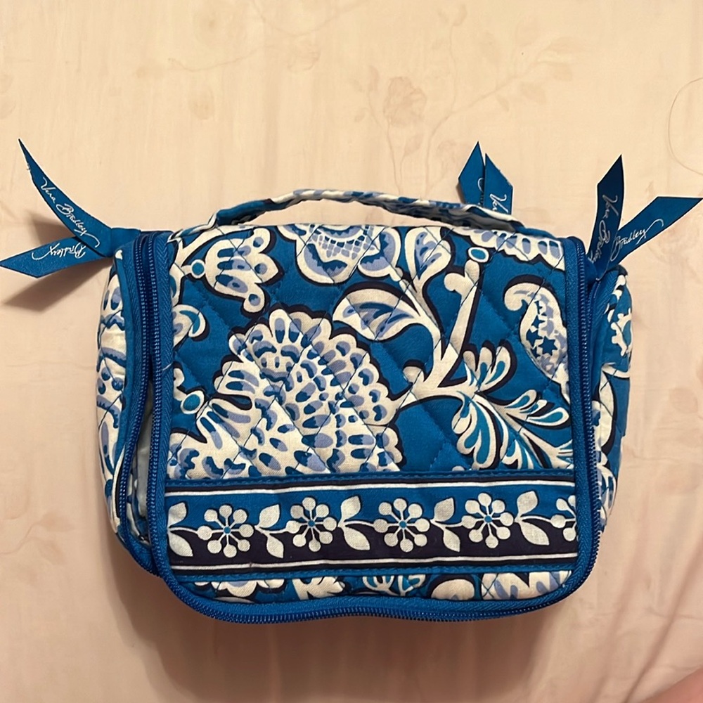 Vera Bradley Makeup Holder with Hanger